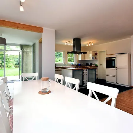 Hébergement de vacances Beautiful Holiday In With Sauna Eschdorf